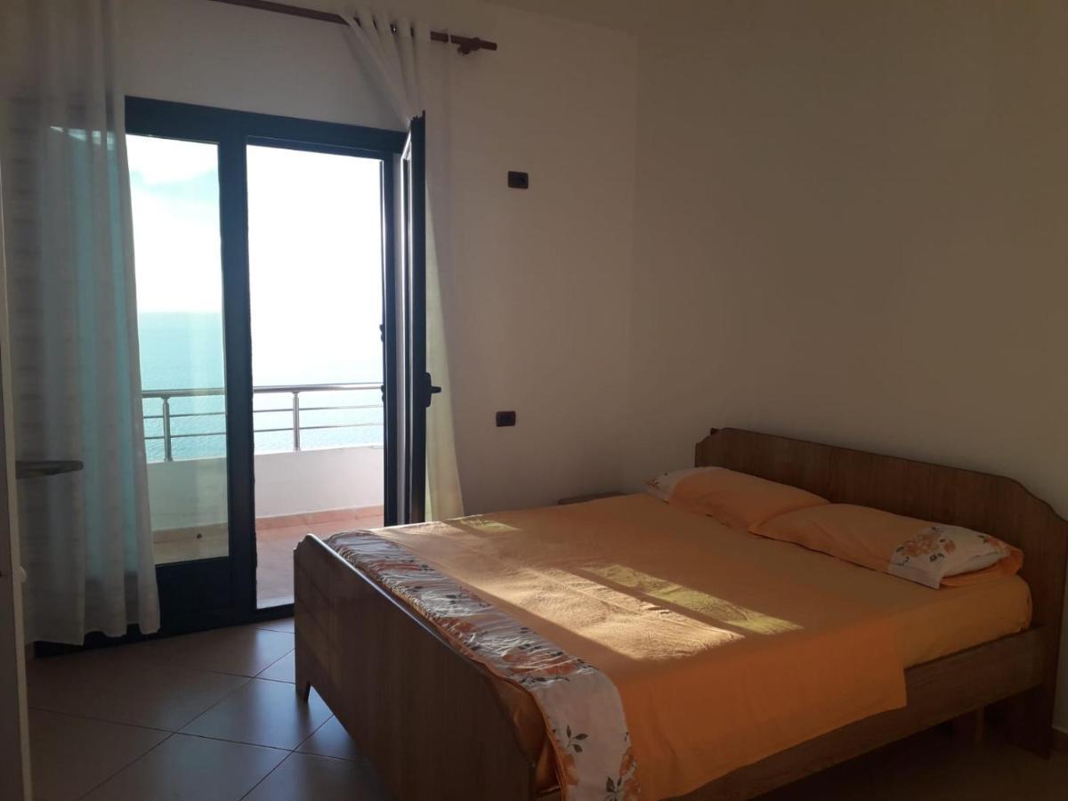 Vlora Apartments Buitenkant foto
