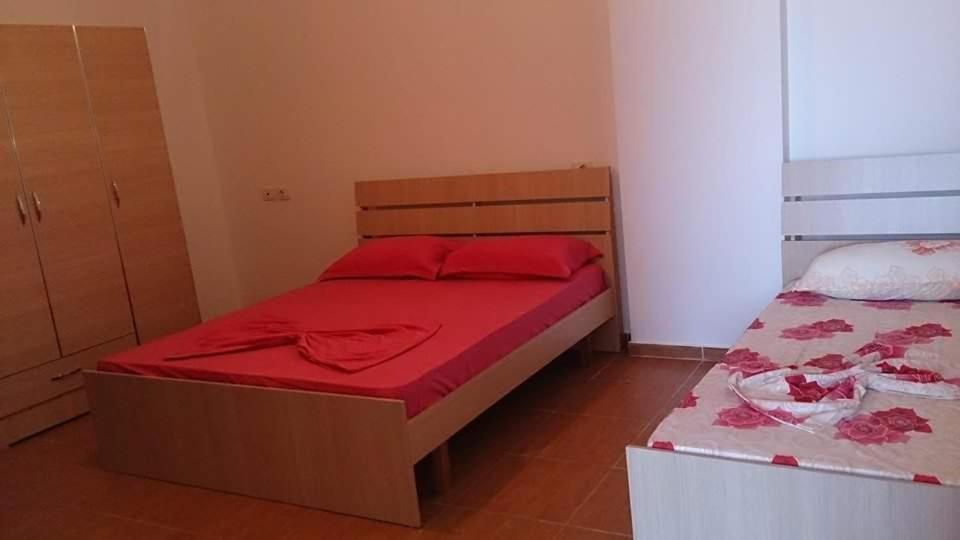 Vlora Apartments Buitenkant foto