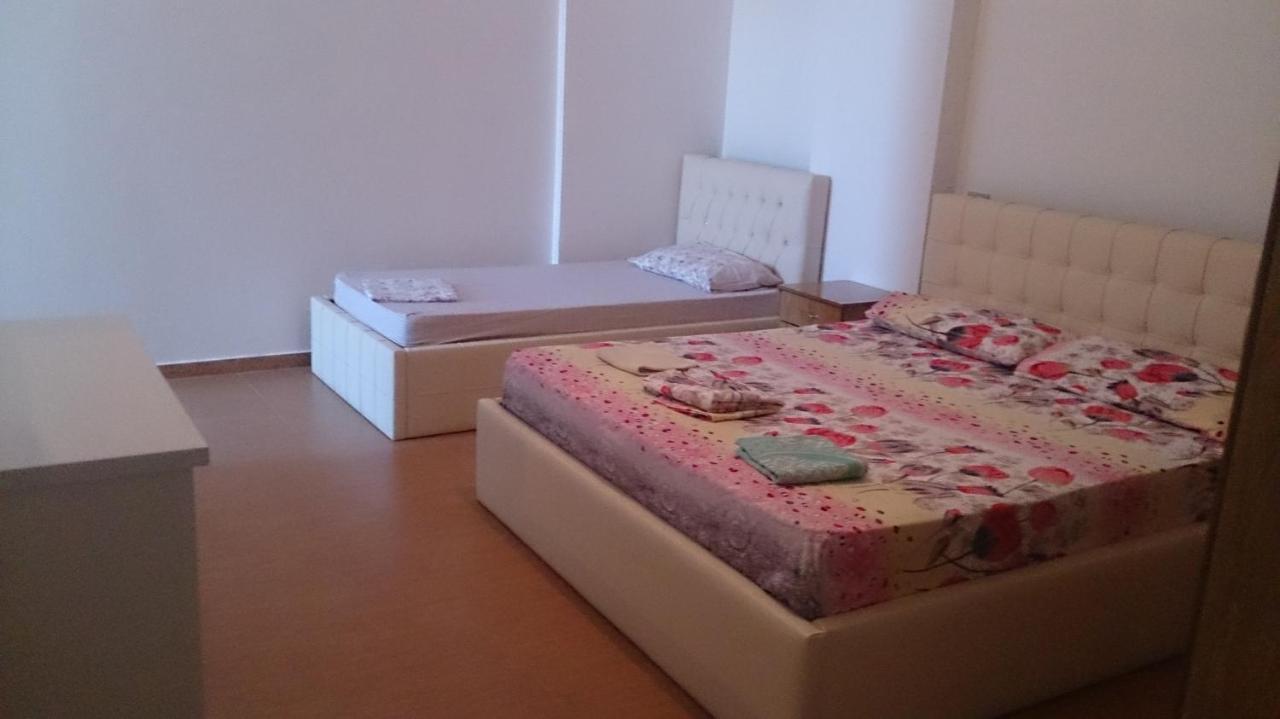 Vlora Apartments Buitenkant foto