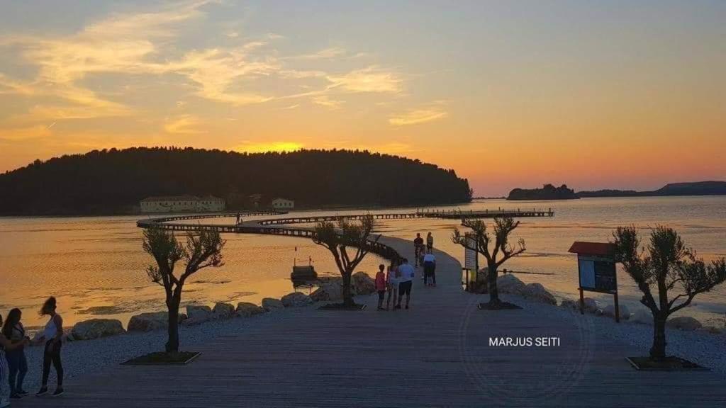 Vlora Apartments Buitenkant foto