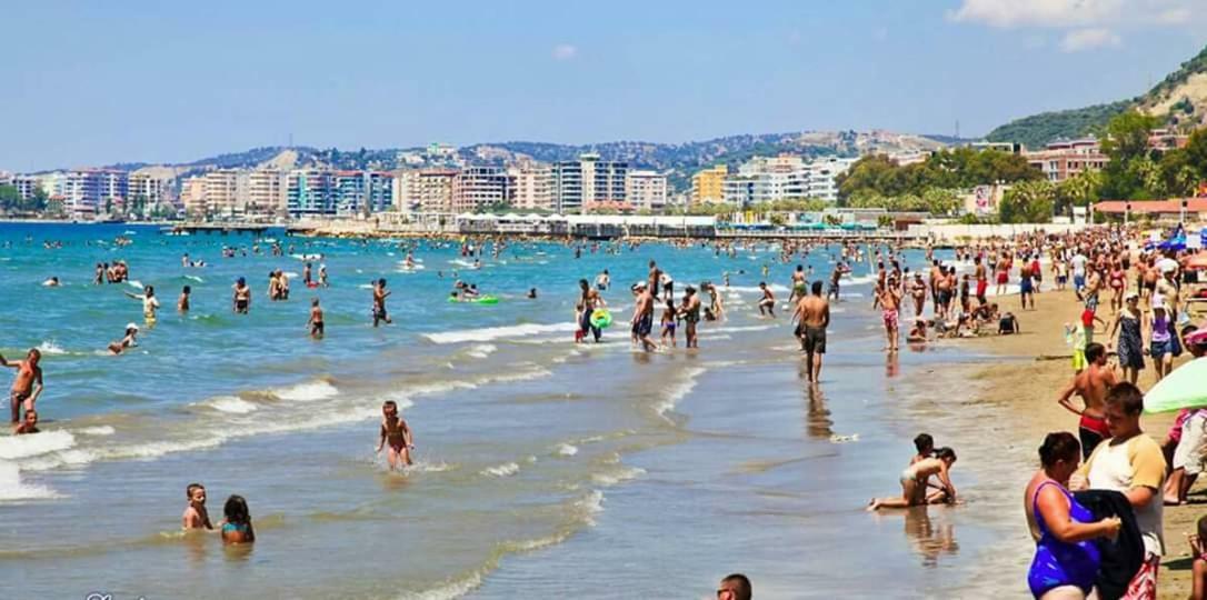 Vlora Apartments Buitenkant foto